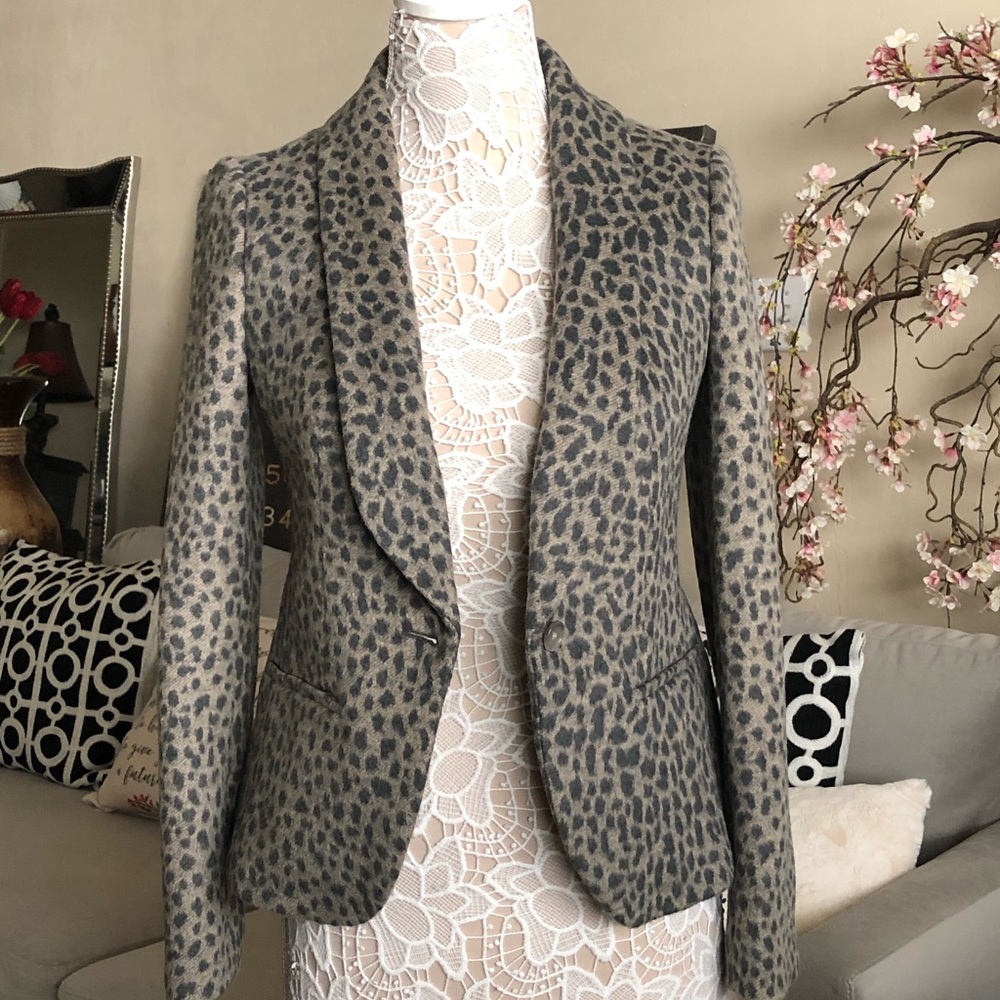 Loft Blazer